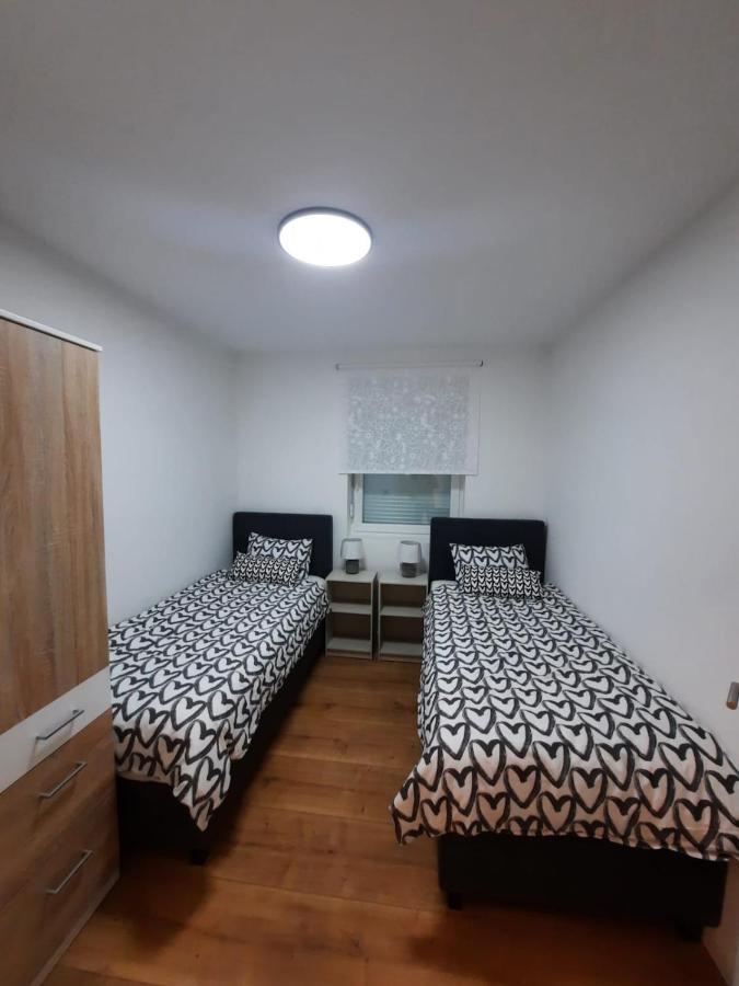 Njivice, Otok Krk, Apartman Dora Luaran gambar