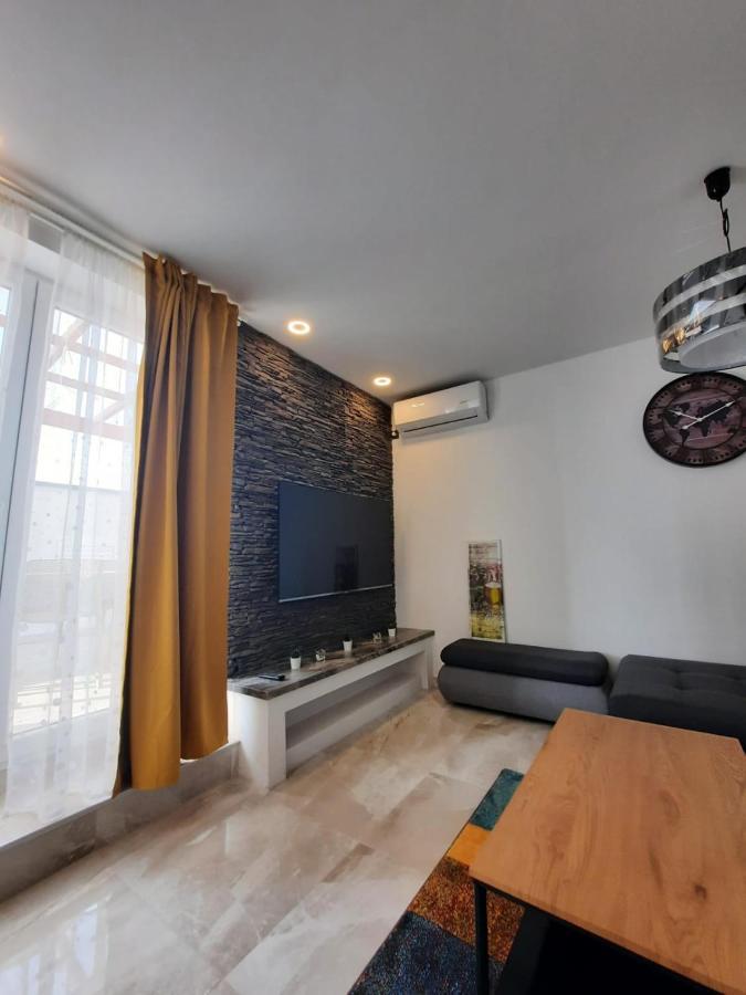 Njivice, Otok Krk, Apartman Dora Luaran gambar