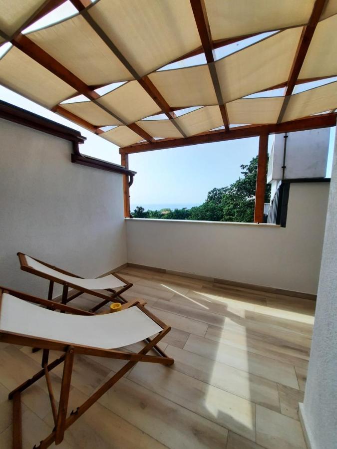 Njivice, Otok Krk, Apartman Dora Luaran gambar