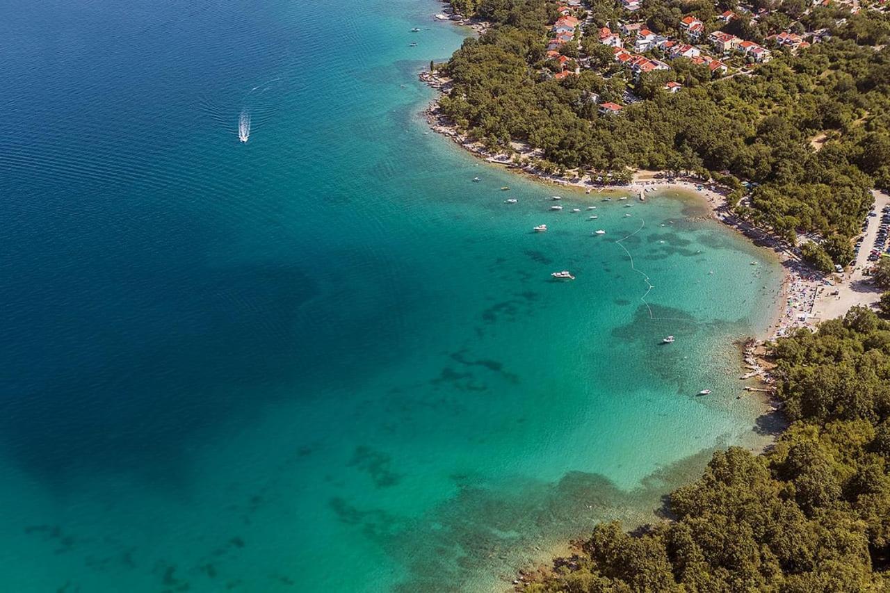 Njivice, Otok Krk, Apartman Dora Luaran gambar